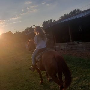 Meet your Posher, Annabelle